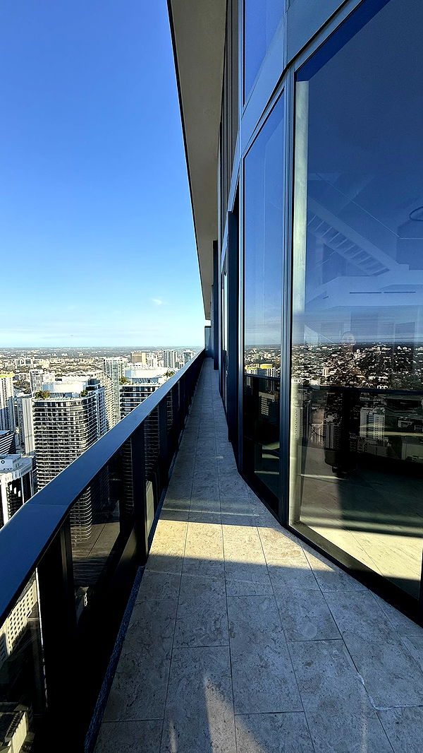 camilla_classy image ~ Altpins