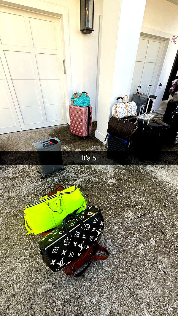 camilla_classy image ~ Altpins