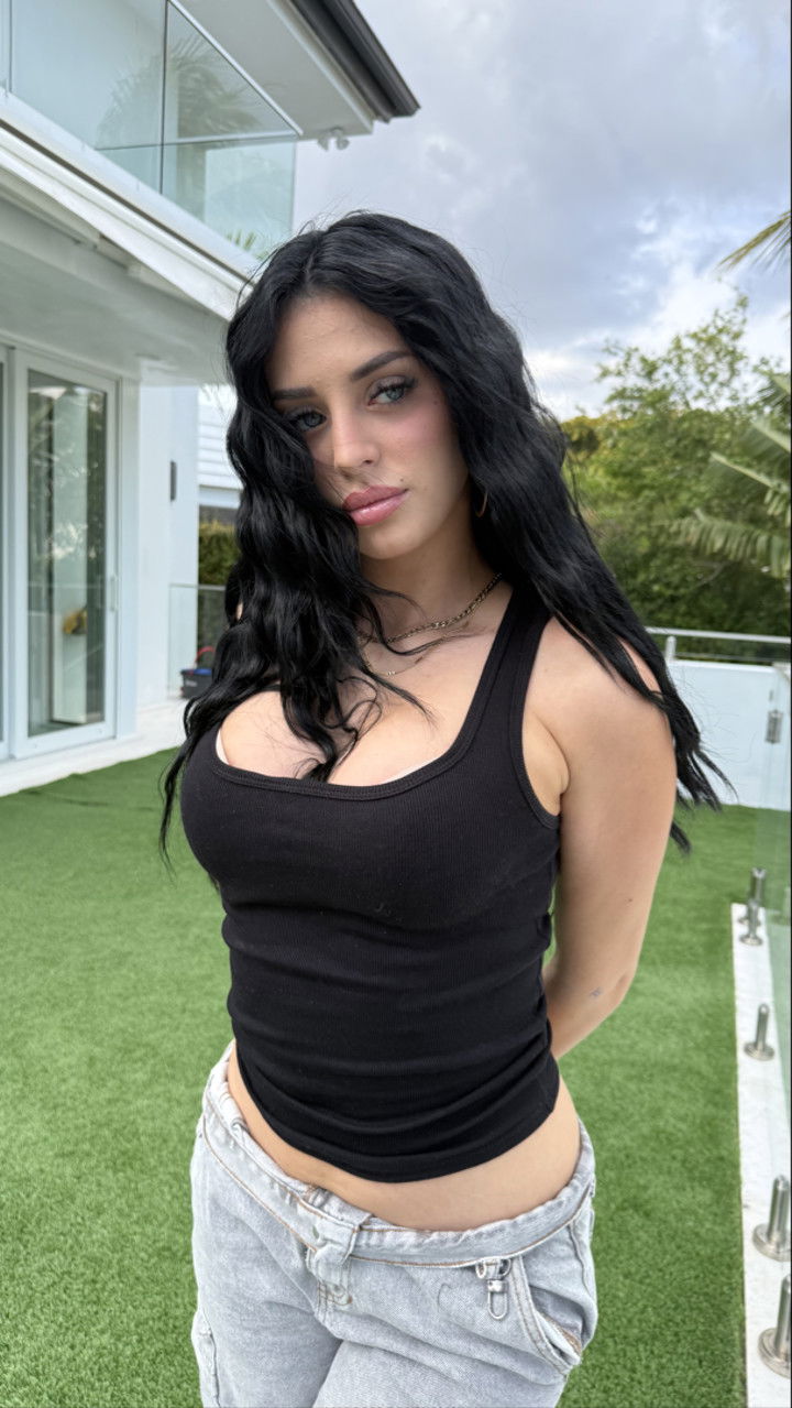 camilla_classy snapchat image archive image