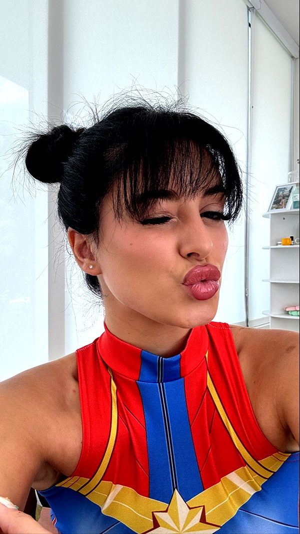 camilla_classy image ~ Altpins