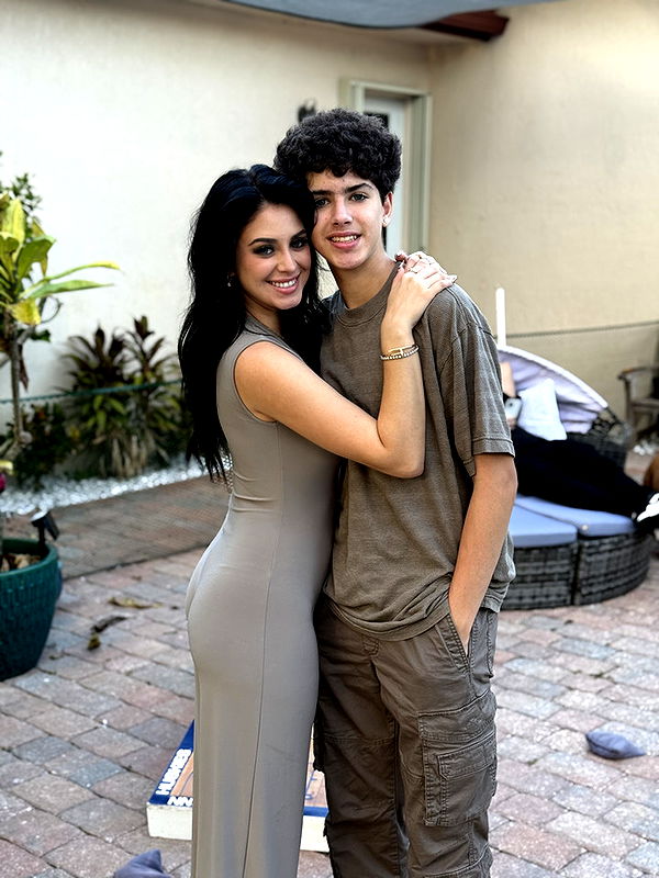 camilla_classy image ~ Altpins