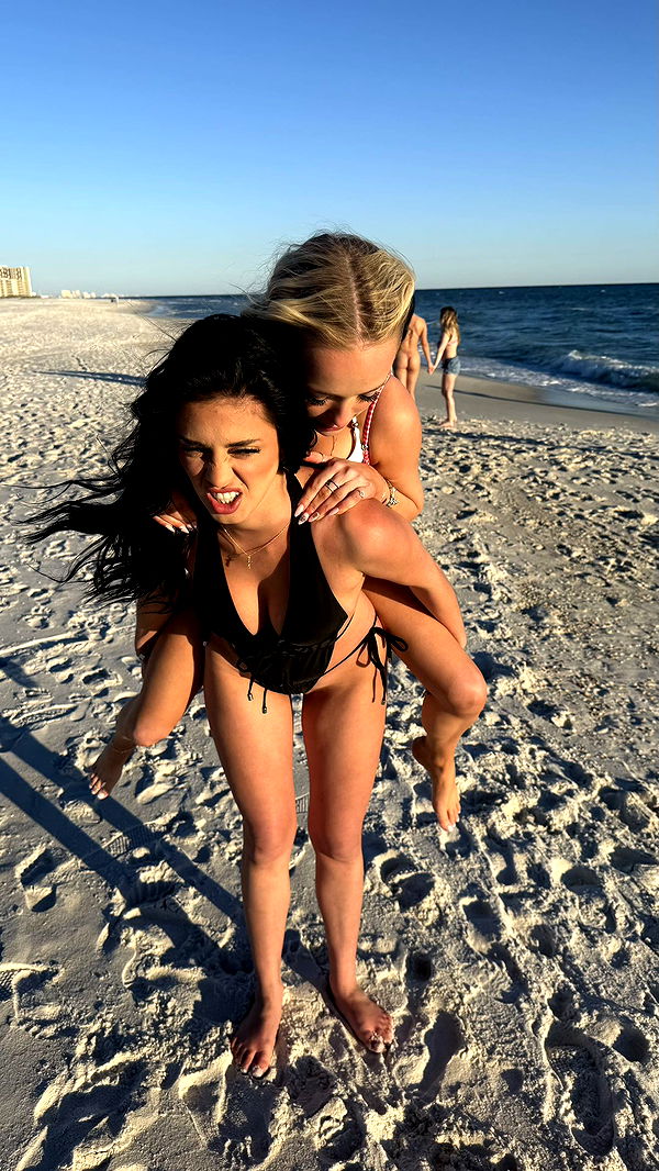 camilla_classy image ~ Altpins