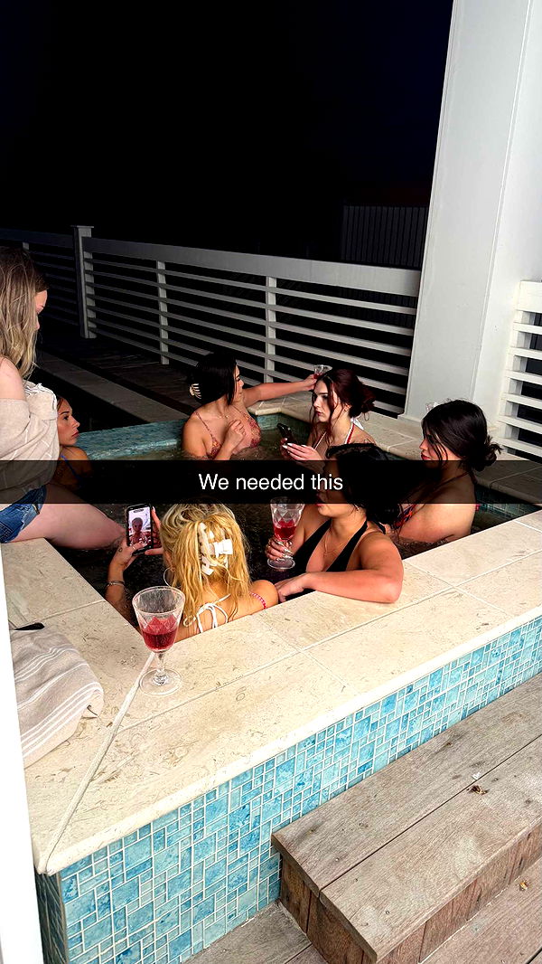 camilla_classy image ~ Altpins