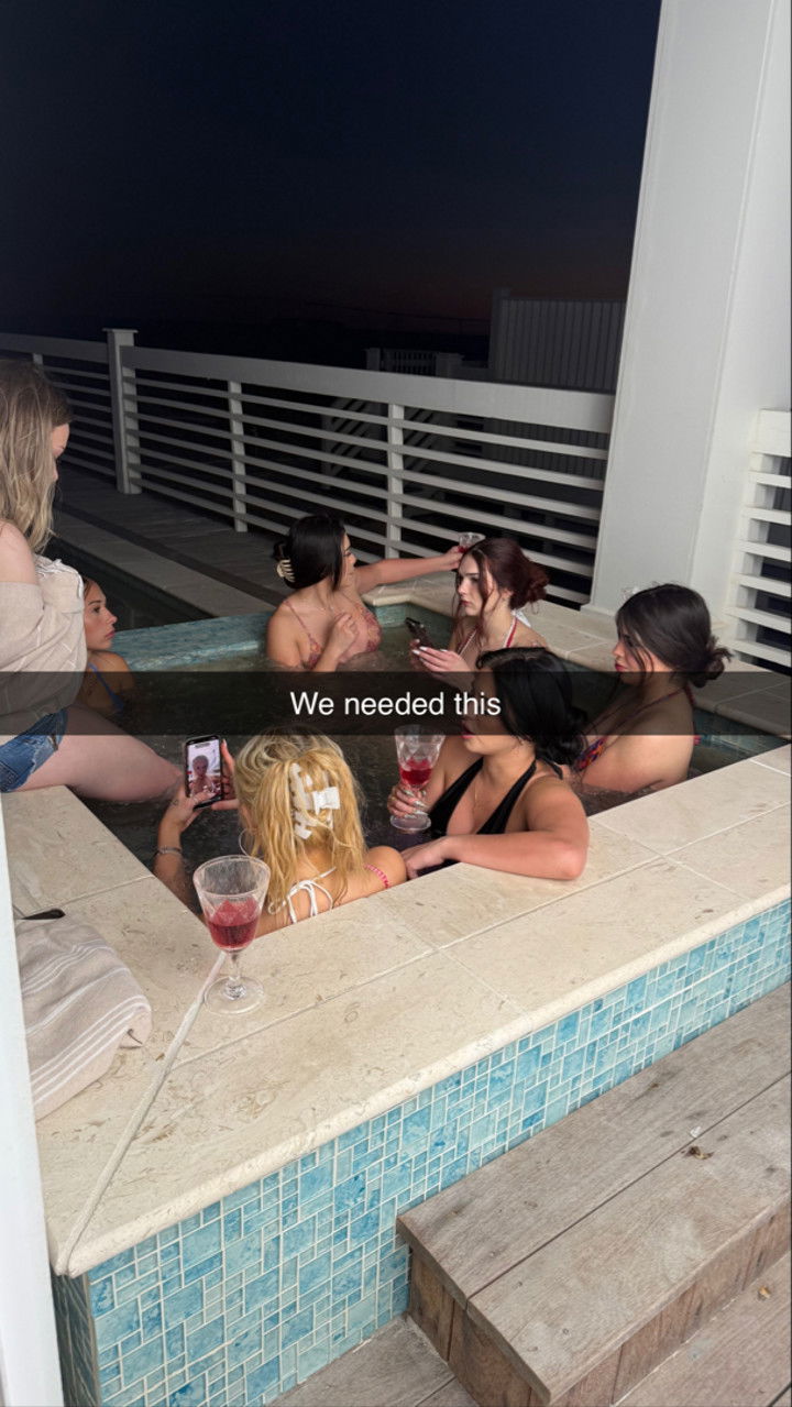 camilla_classy snapchat image archive image