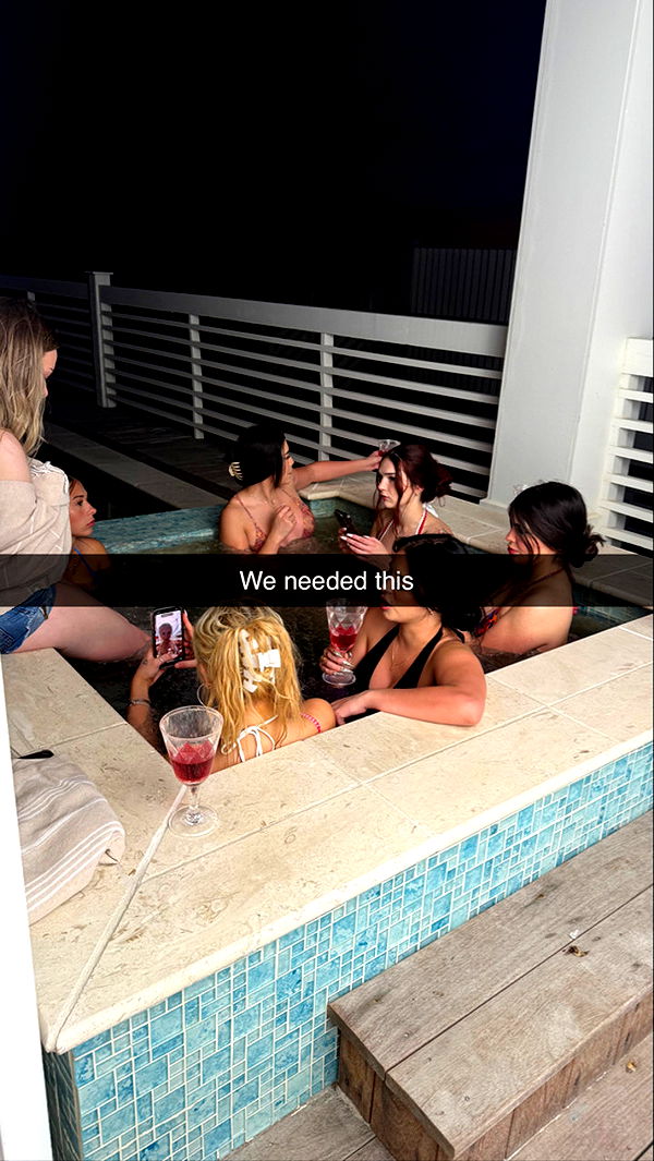 camilla_classy image ~ Altpins