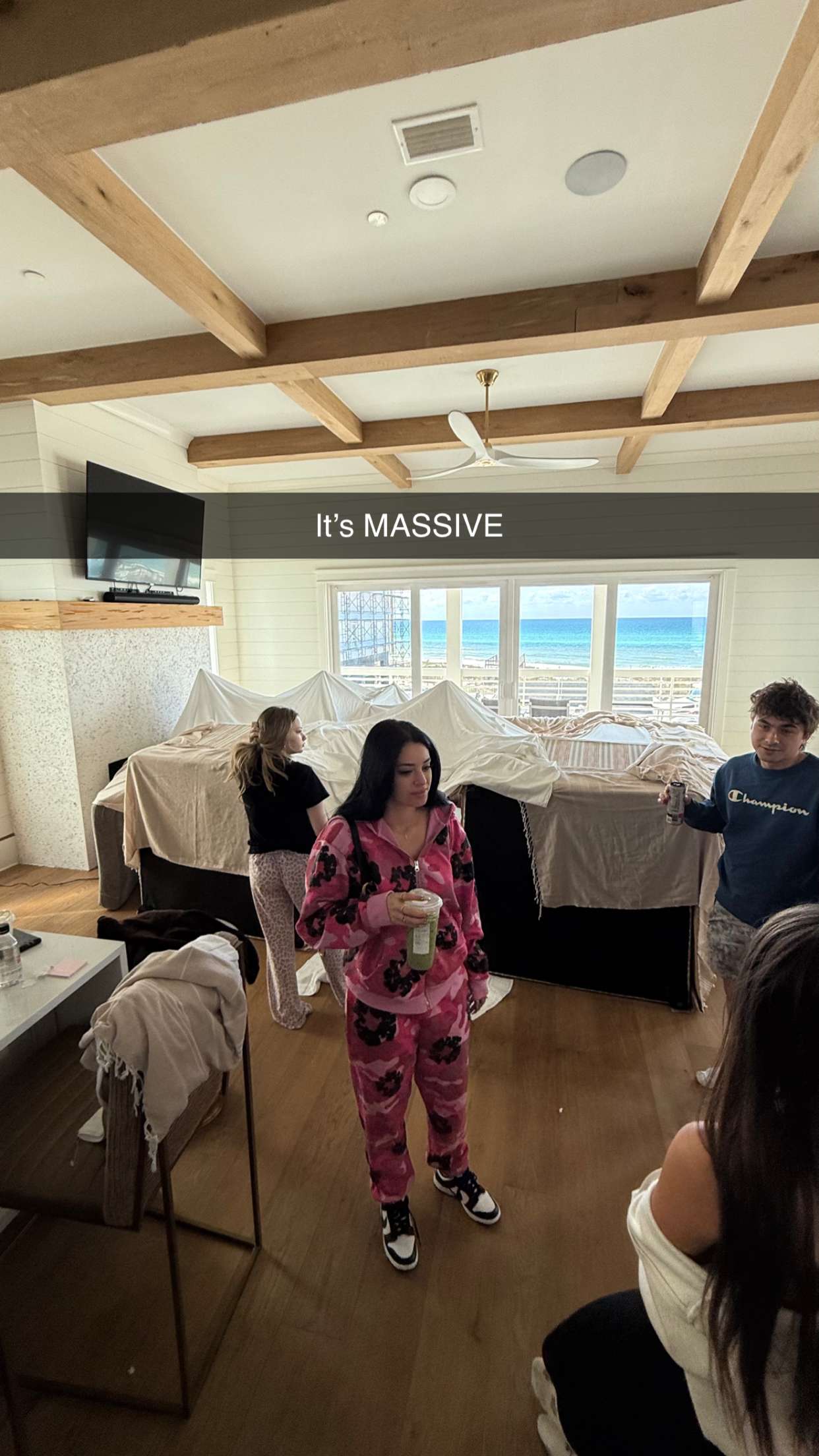 camilla_classy snapchat image archive image