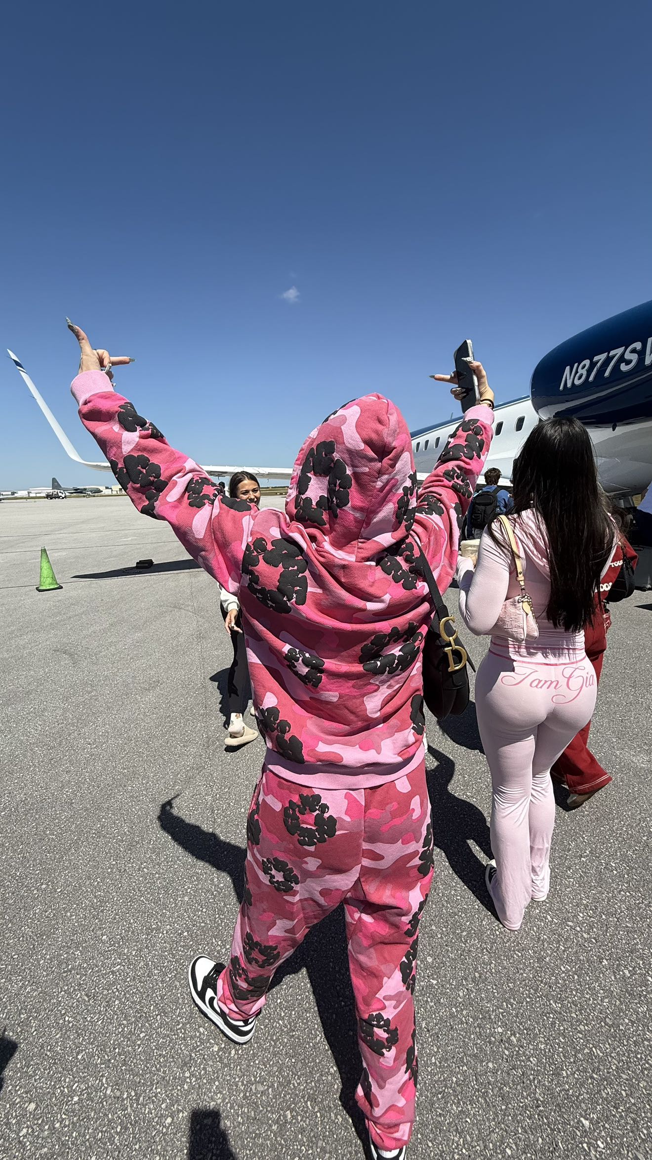 camilla_classy snapchat image archive image