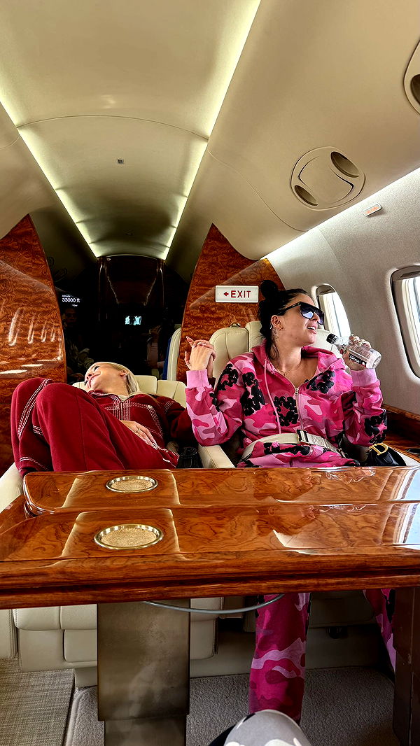 camilla_classy image ~ Altpins