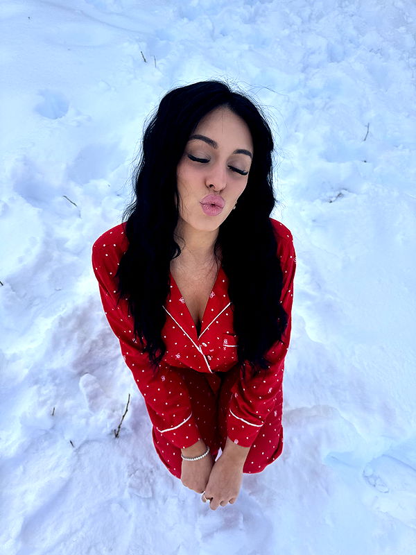 camilla_classy image ~ Altpins