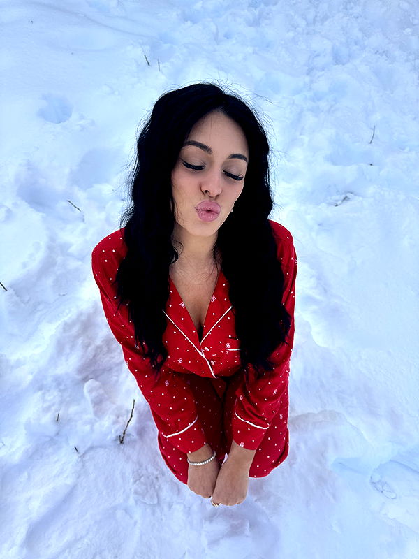 camilla_classy image ~ Altpins