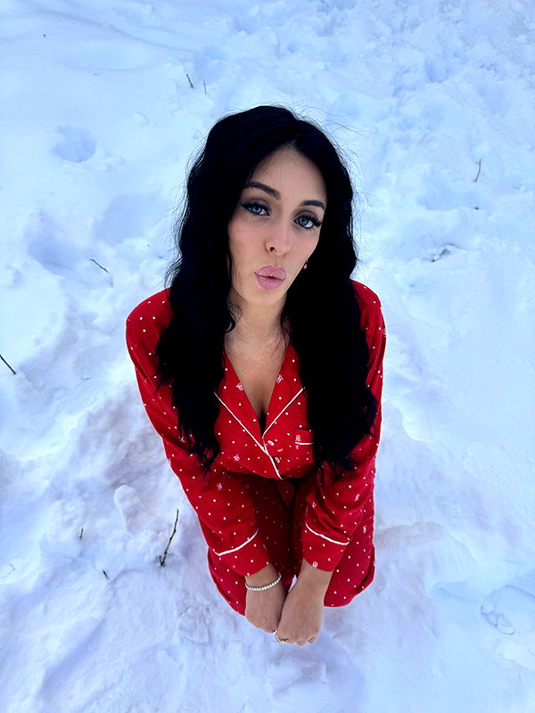 camilla_classy image ~ Altpins