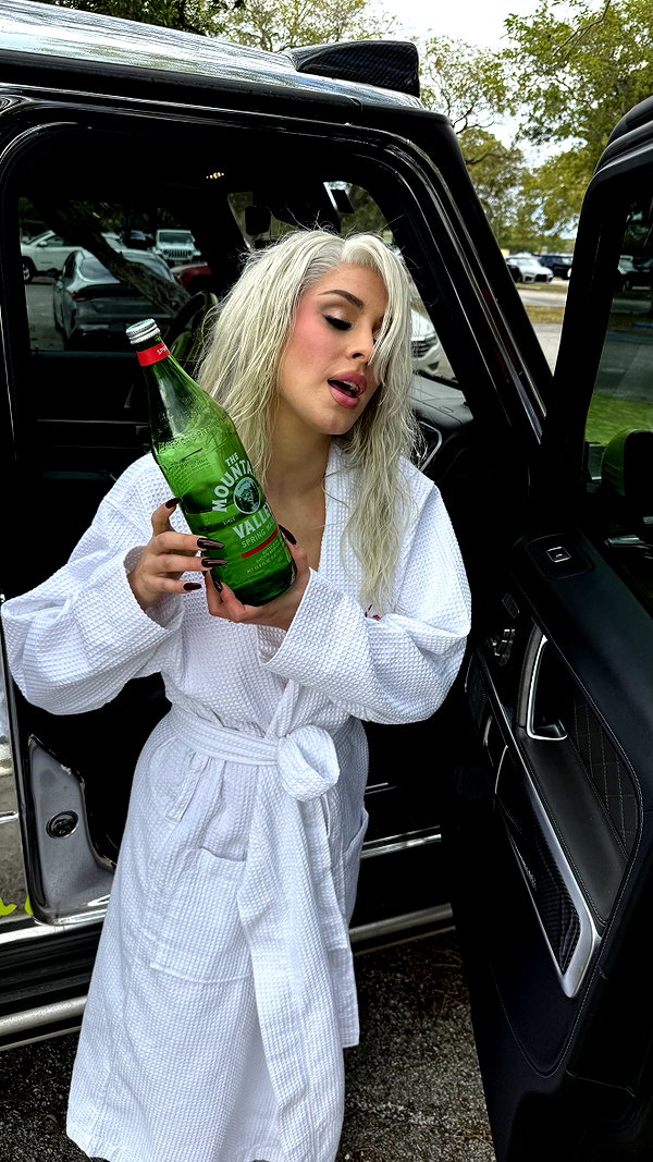 camilla_classy snapchat image archive image