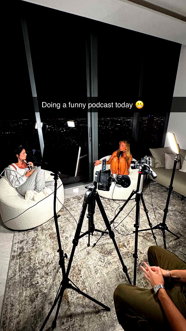 camilla_classy snapchat image archive image