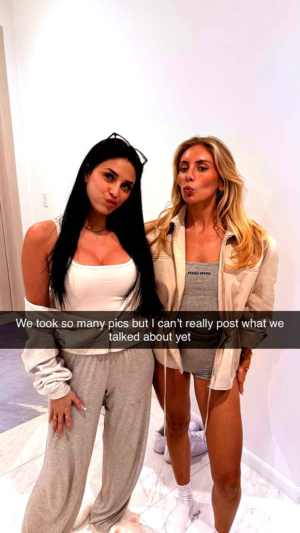 camilla_classy snapchat image archive image