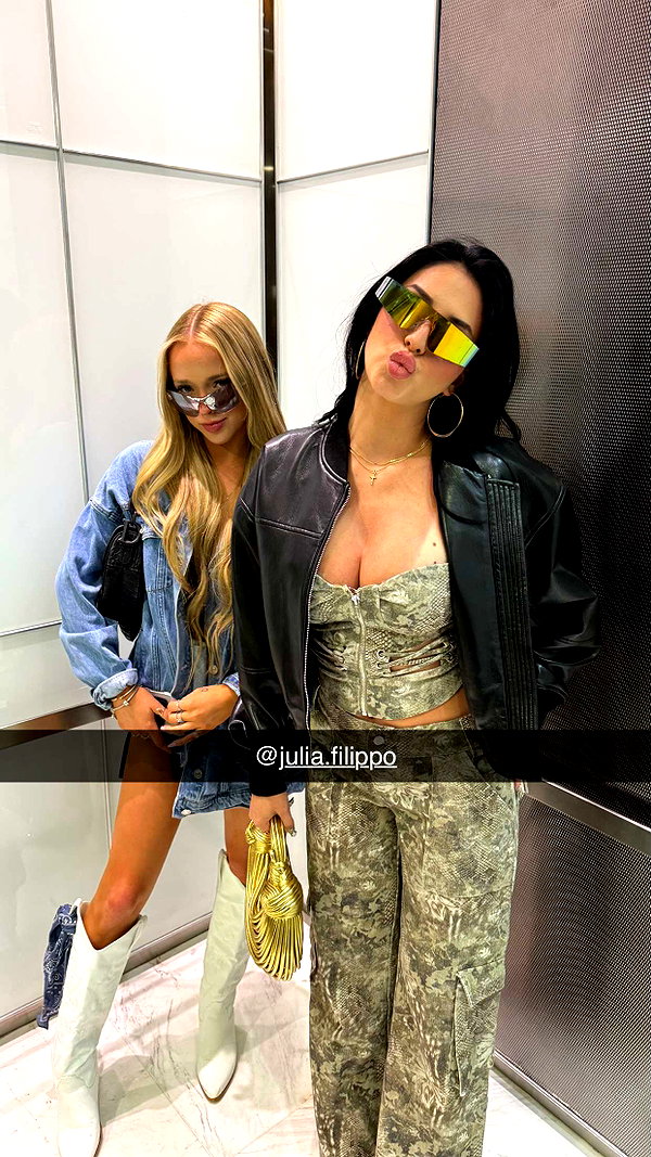 camilla_classy snapchat image archive image