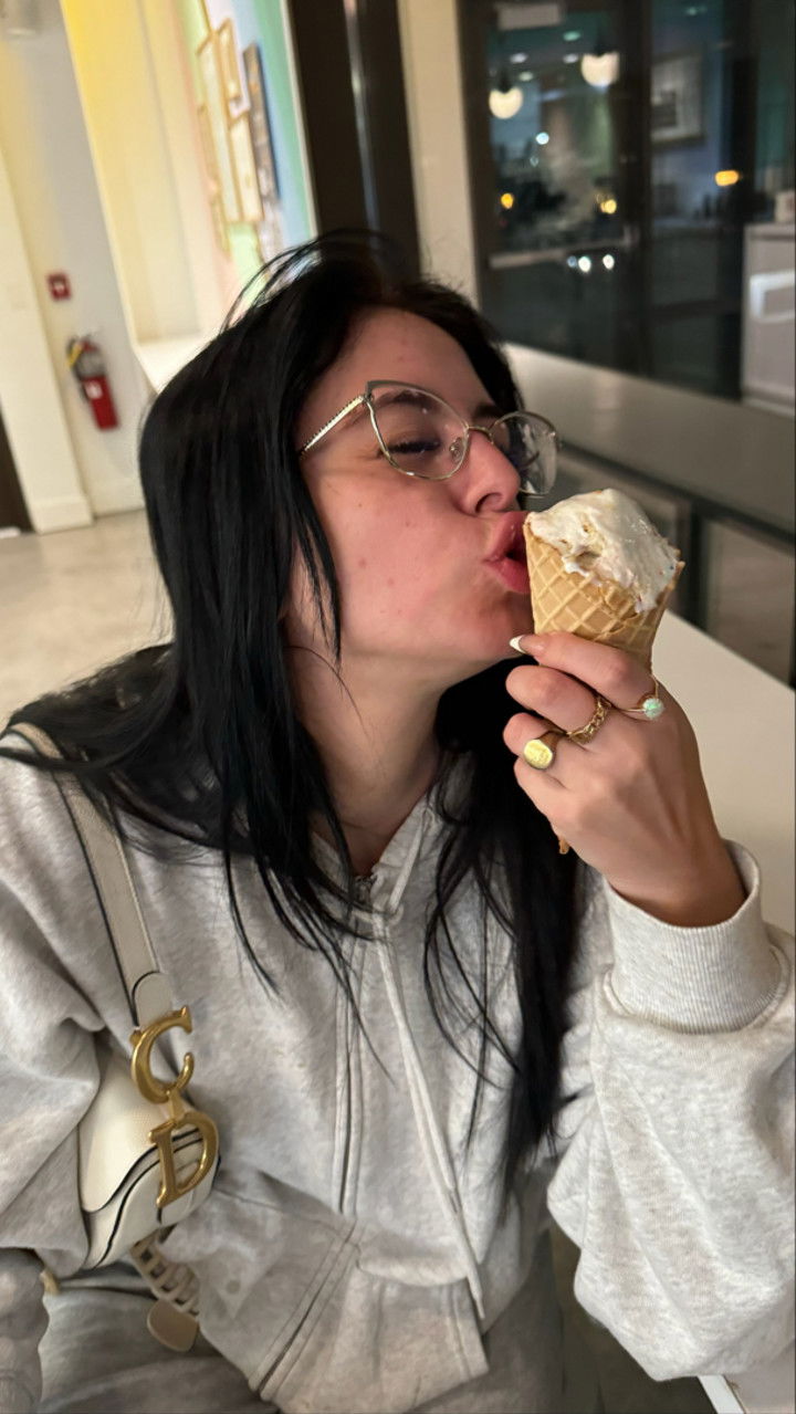 camilla_classy snapchat image archive image