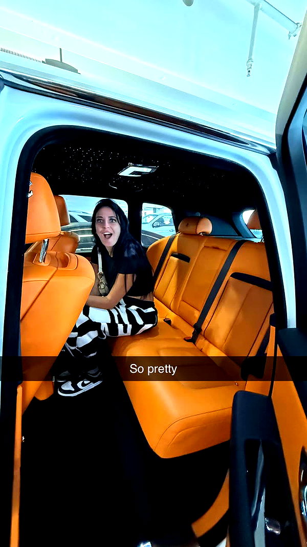 camilla_classy snapchat image archive image