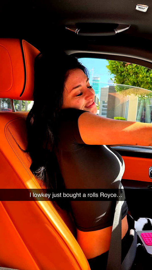 camilla_classy snapchat image archive image