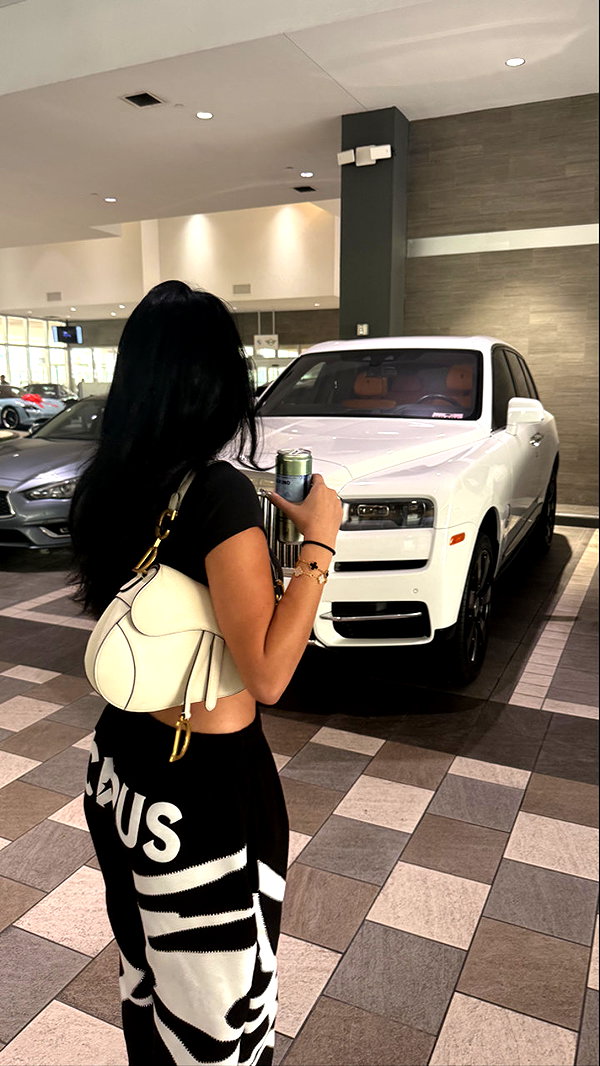 camilla_classy snapchat image archive image