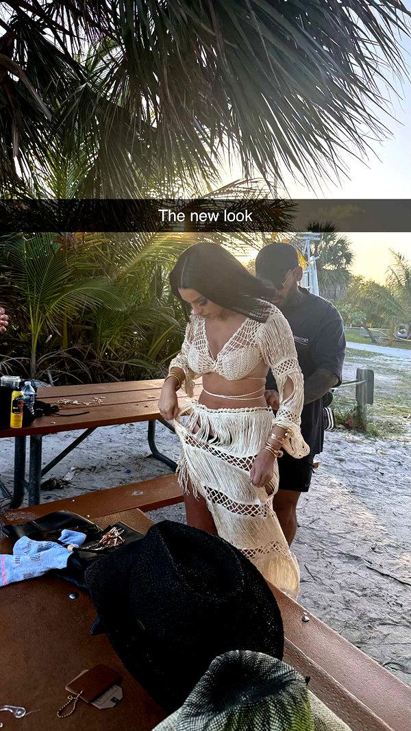 camilla_classy snapchat image archive image