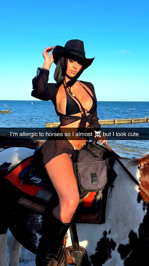 camilla_classy snapchat image archive image