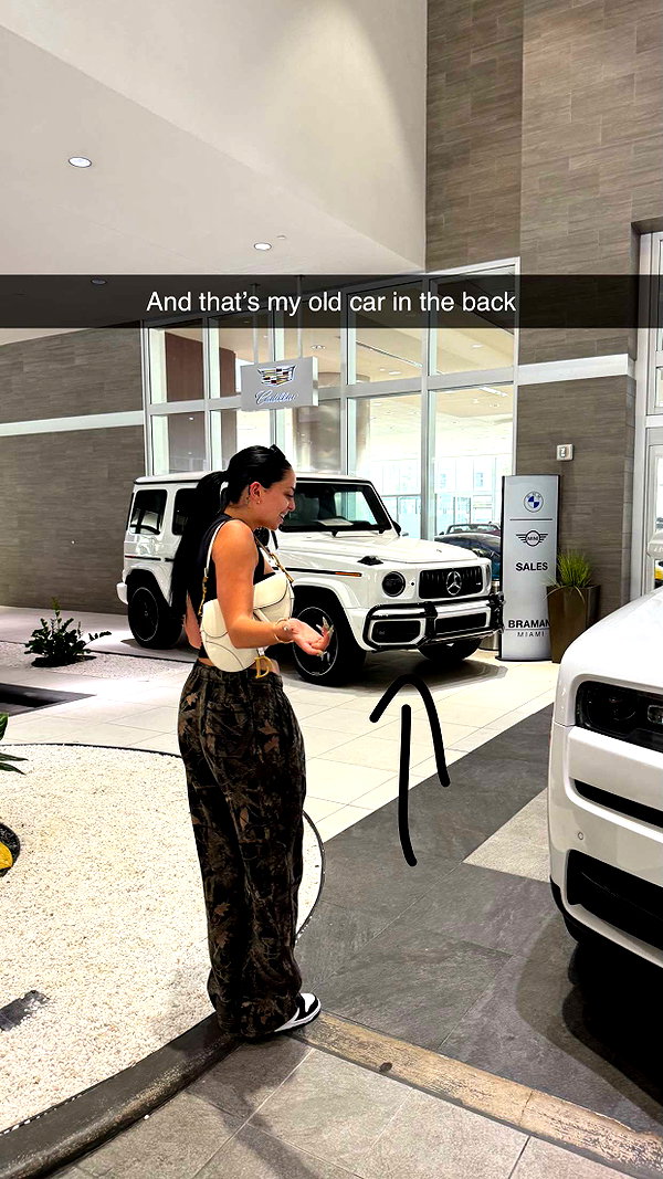 camilla_classy snapchat image archive image