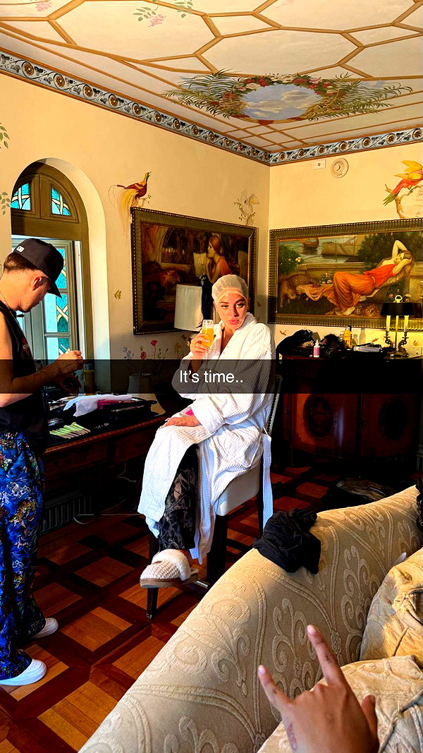camilla_classy snapchat image archive image
