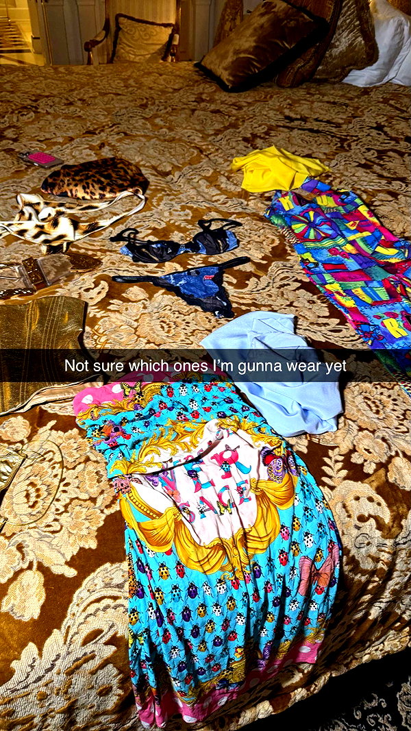 camilla_classy snapchat image archive image