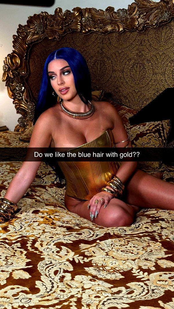 camilla_classy snapchat image archive image