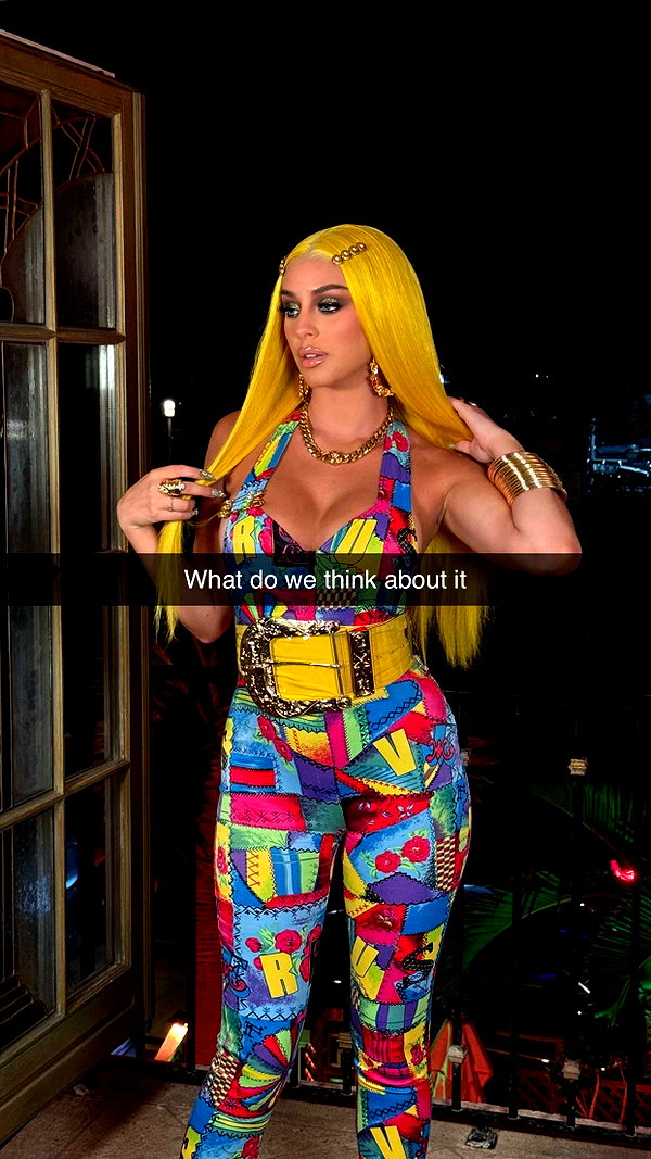 camilla_classy snapchat image archive image