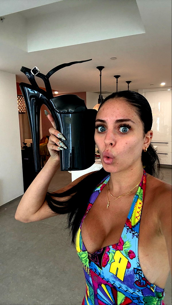 camilla_classy snapchat image archive image