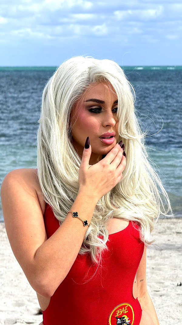 camilla_classy snapchat image archive image