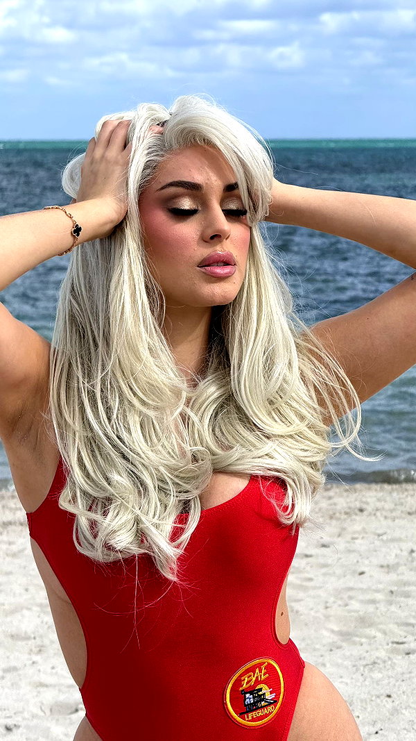 camilla_classy snapchat image archive image