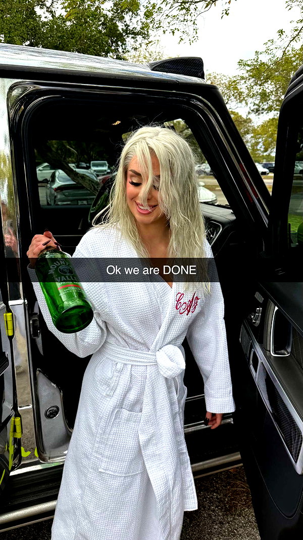 camilla_classy snapchat image archive image