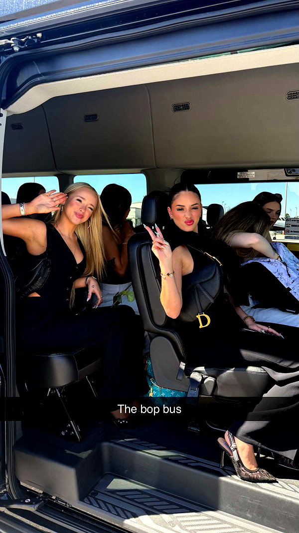 camilla_classy snapchat image archive image