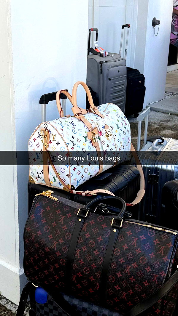 camilla_classy snapchat image archive image