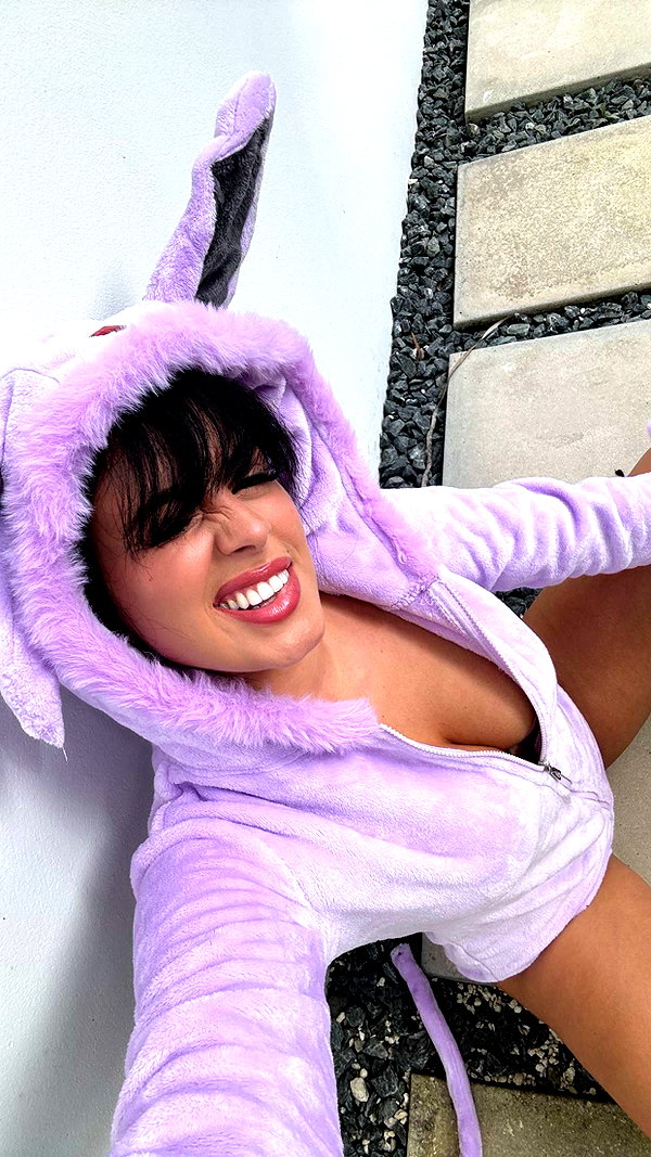 camilla_classy snapchat image archive image