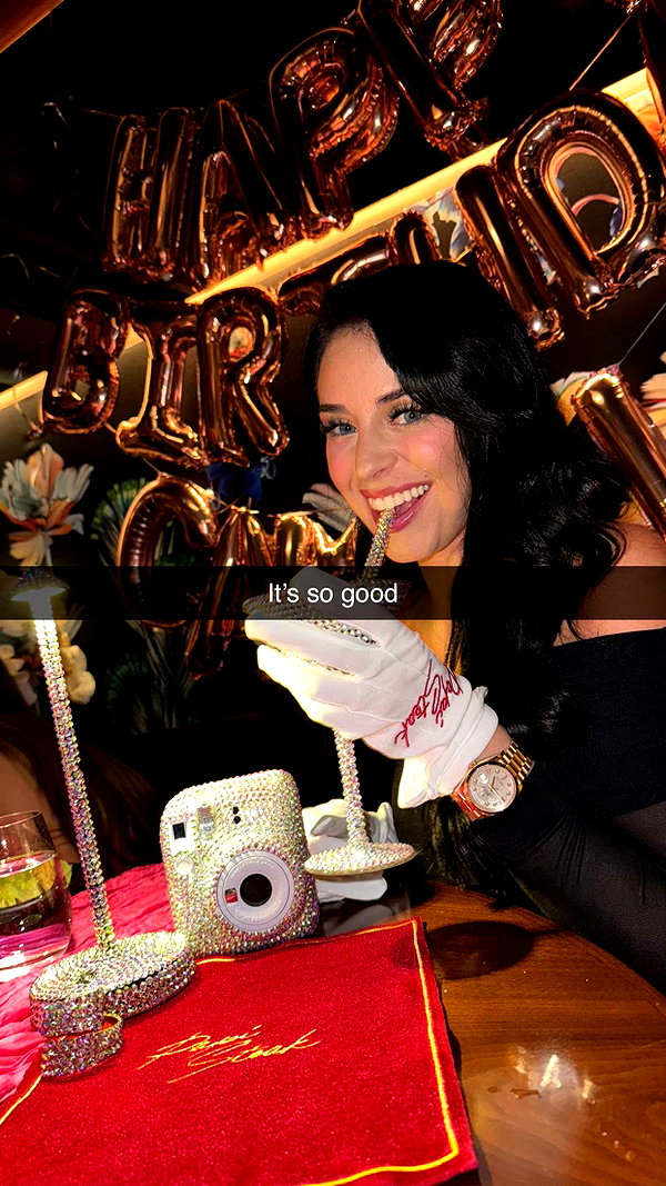 camilla_classy snapchat image archive image