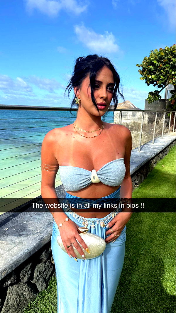 camilla_classy snapchat image archive image