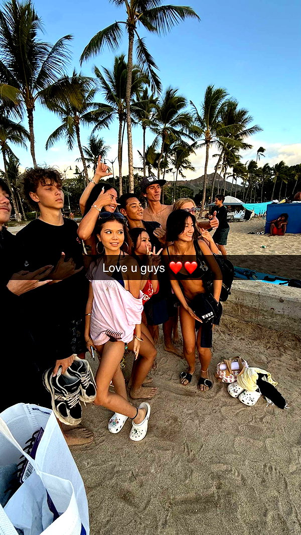 camilla_classy snapchat image archive image