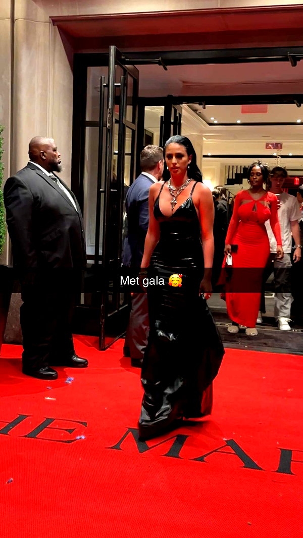 camilla_classy snapchat image archive image