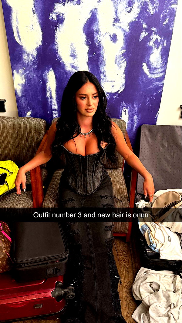 camilla_classy snapchat image archive image
