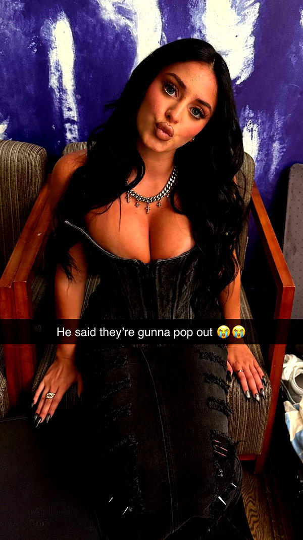 camilla_classy snapchat image archive image