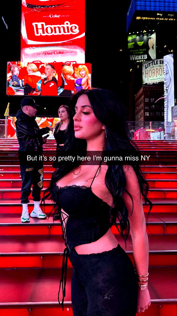 camilla_classy snapchat image archive image