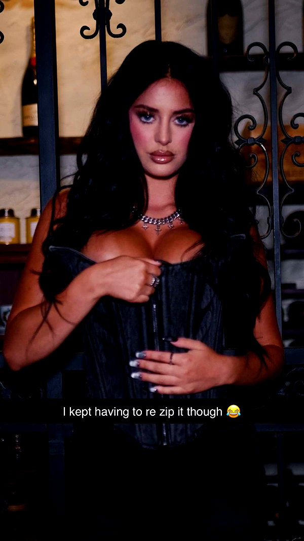 camilla_classy snapchat image archive image