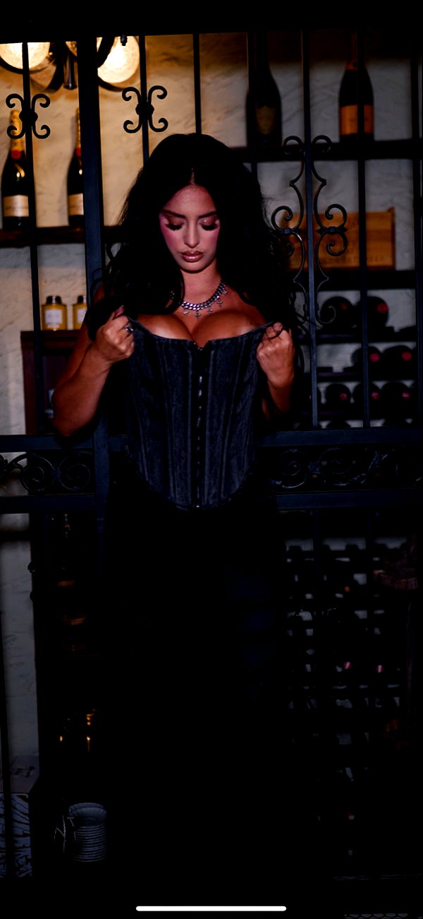 camilla_classy snapchat image archive image
