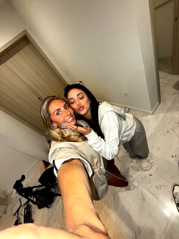 camilla_classy snapchat image archive image