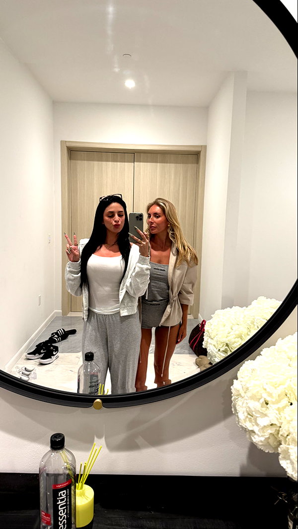 camilla_classy snapchat image archive image