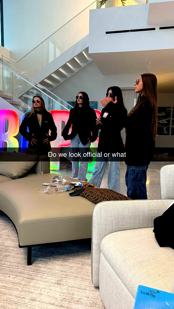 camilla_classy snapchat image archive image