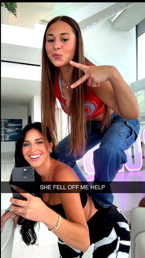 camilla_classy snapchat image archive image